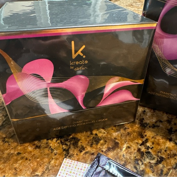Kreate skincare new in box - Picture 3 of 9